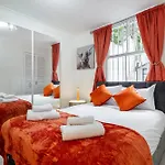Fabulous Two Bed Apt In Heart Of Chelsea - London